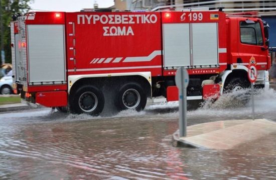 Πυρκαγιά σε εγκαταλελειμμένο εργοστάσιο στη Σίνδο