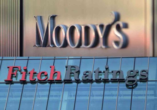 Χαμηλές προσδοκίες για τη Fitch μετά τον «πάγο» από τη Moody’s