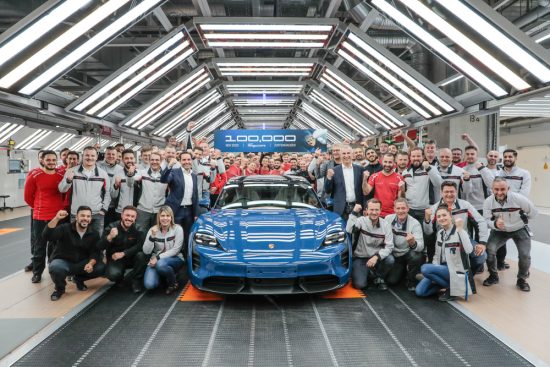 Porsche Taycan: Ξεπέρασε τις 100.000!