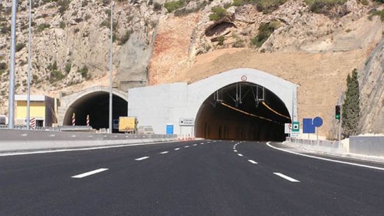 Στην κυκλοφορία η μεσαία λωρίδα στην Κακιά Σκάλα