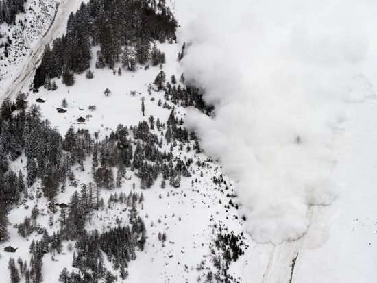 Αυστρία: 10 σκιέρ θάφτηκαν κάτω από χιονοστιβάδα στο Φόραλμπεργκ