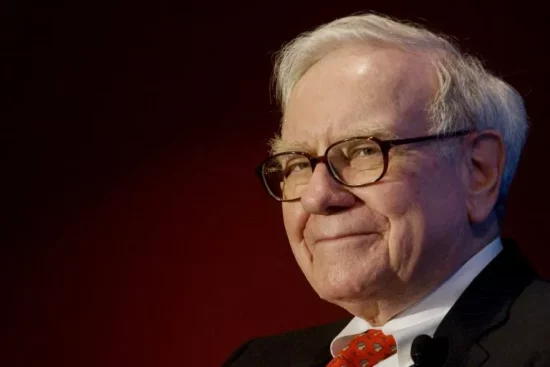 Warren Buffett: H Berkshire Hathaway βολιδοσκοπεί την πώληση ομολόγων σε γιεν