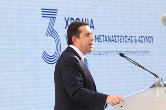 Μηταράκης: Η Ελλάδα βιώνει πλέον περιορισμένες επιπτώσεις της μεταναστευτικής κρίσης