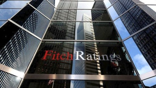 Fitch: Επιβεβαίωσε το BBB- της Ελλάδας, διατήρησε σταθερές τις προοπτικές – Βλέπει ανάπτυξη 2,4% το 2025