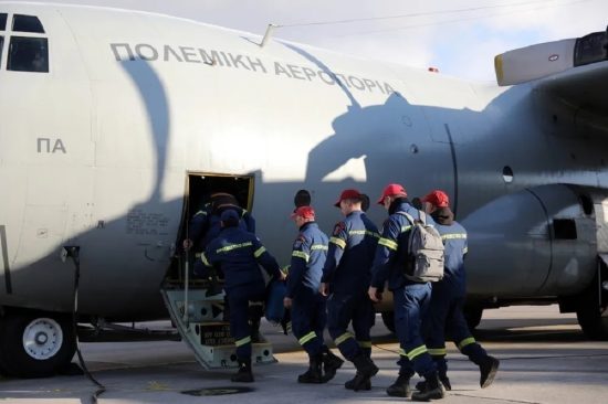 Σεισμός στην Τουρκία: Επιστρέφουν οι Ελληνες διασώστες της ΕΜΑΚ