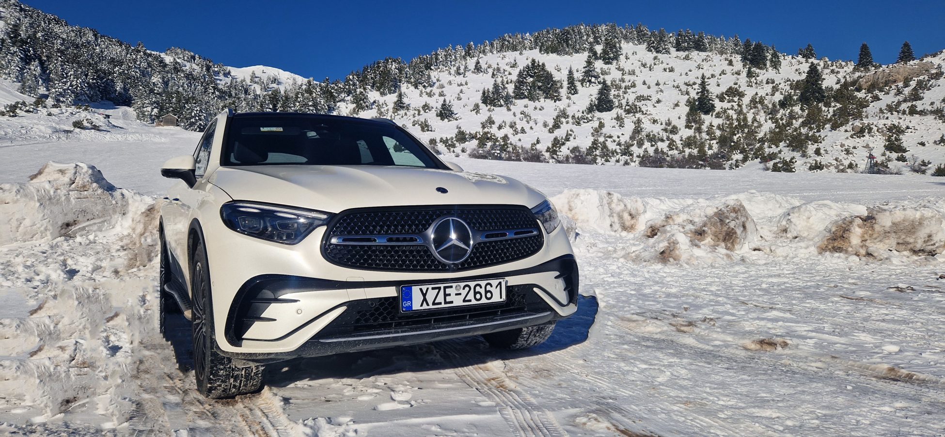 Στα χιόνια με τη νέα Mercedes GLC