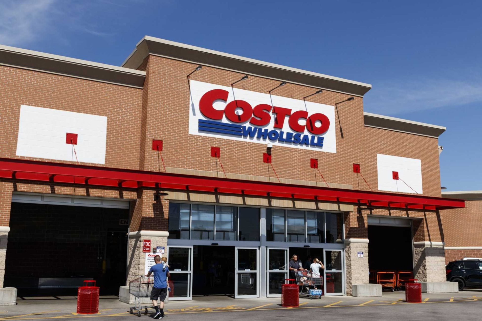 Costco: Πρώτη μείωση συγκρίσιμων πωλήσεων μετά από 3 χρόνια – Στο 3,3% η βουτιά για τη μετοχή