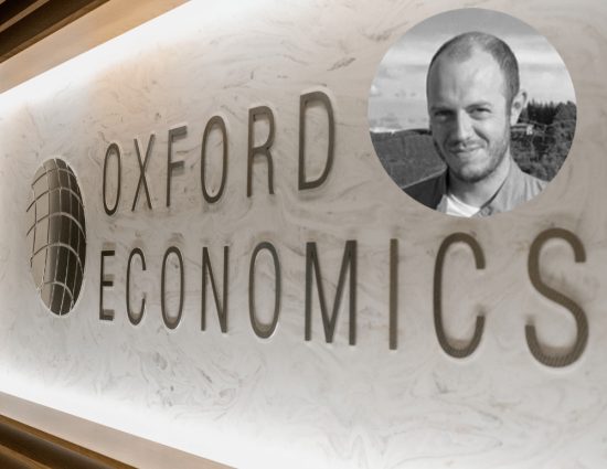 Oxford Economics: Η πολιτική αναταραχή δεν θα προκαλέσει κρίση τύπου 2015