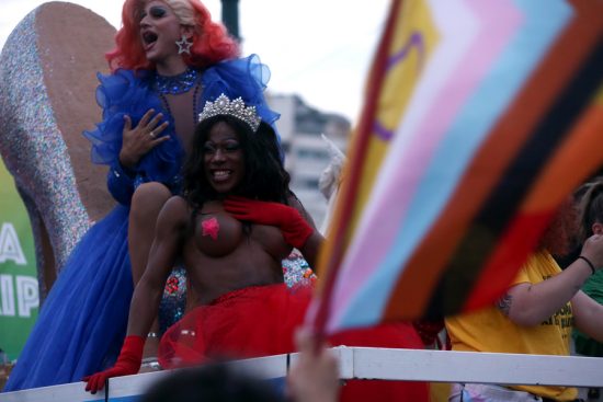 Athens Pride 2023: Εντυπωσιακές εικόνες από την πολύχρωμη παρέλαση