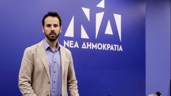 Ρωμανός: Ο πολακισμός με γραβάτα είναι πλέον η επίσημη γραμμή του ΣΥΡΙΖΑ