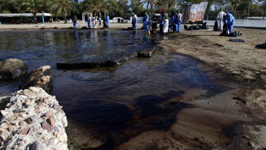 Ρωσία: Πετρελαιοκηλίδα απειλεί με περιβαλλοντική καταστροφή