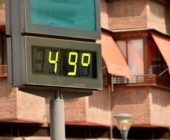 Πώς θα προστατέψουμε την υγεία μας εν μέσω καύσωνα