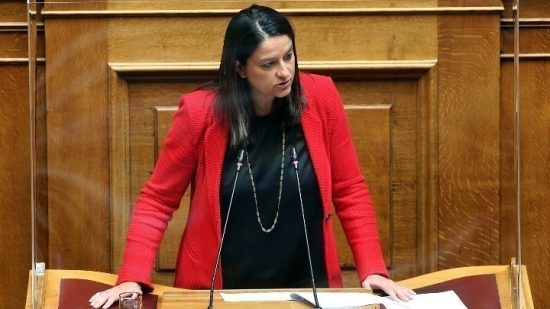 Νίκη Κεραμέως: Από τη Δευτέρα 600.000 επιπλέον εργαζόμενοι στην ψηφιακή κάρτα εργασίας