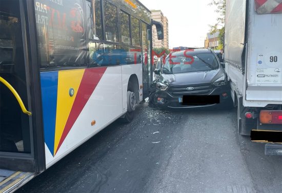 Συναγερμός στη Θεσσαλονίκη: Άγρια καταδίωξη κλεμμένου ΙΧ – Συγκρούστηκε με λεωφορείο