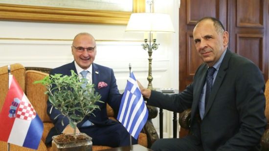 Γεραπετρίτης: Σε διαρκή επικοινωνία για τα θέματα που απασχολούν Ελλάδα και Κροατία