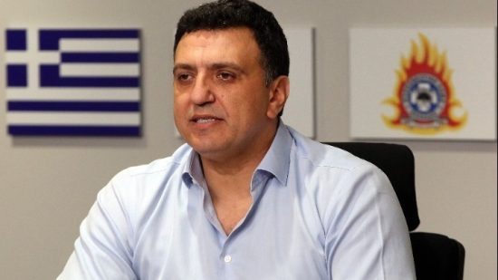 Κικίλιας: Ευχές σε πυροσβέστη στη Δράμα που τραυματίστηκε σε πυρκαγιά – «Είστε σπουδαίοι»