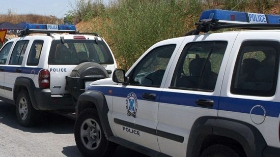 Επεισόδια με τραυματίες στην Εθνική Οδό Αθηνών- Λαμίας – Ξύλο ανάμεσα σε οπαδούς της ΑΕΚ και του ΠΑΟΚ