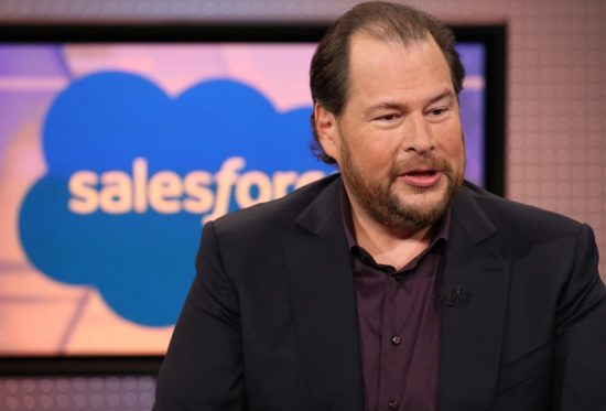 Salesforce: Ισχυρό τρίμηνο για τον παγκόσμιο ηγέτη στο AI CRM – Έσοδα στα $9,33 δισ.