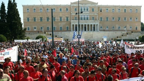 Αποκαταστάθηκε η κυκλοφορία των οχημάτων στο κέντρο της Αθήνας – Χωρίς μετρό και ηλεκτρικό η Αθήνα