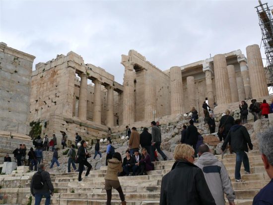 Συνωστισμός για την άνοδο στην Ακρόπολη, τέλος – Ολοκληρώνονται οι μελέτες