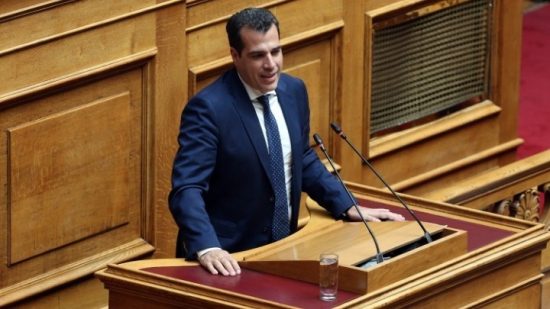 Βουλή – Κόντρα Πλεύρη-Πολάκη για τις δηλώσεις Φλωρίδη: «Απαράδεκτες επικρίσεις» – «Λέτε ψέματα»