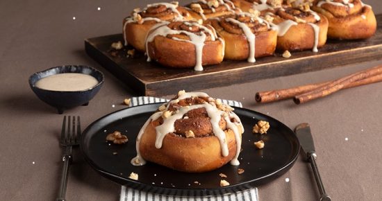 Cinnamon rolls μελομακάρονο από τον Άκη Πετρετζίκη