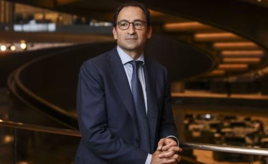 Blackstone: Αύξηση 4% στα κέρδη το δ’ τρίμηνο του 2023 – Συνεχίζεται το μπαράζ επενδύσεων