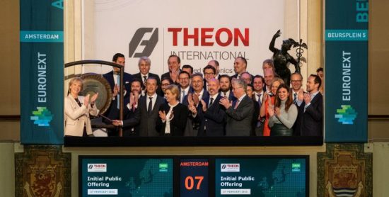 Theon: Η μεγάλη στιγμή της ελληνικής αμυντικής βιομηχανίας – Εισήχθη στο Euronext με τιμή προσφοράς €10/μετοχή