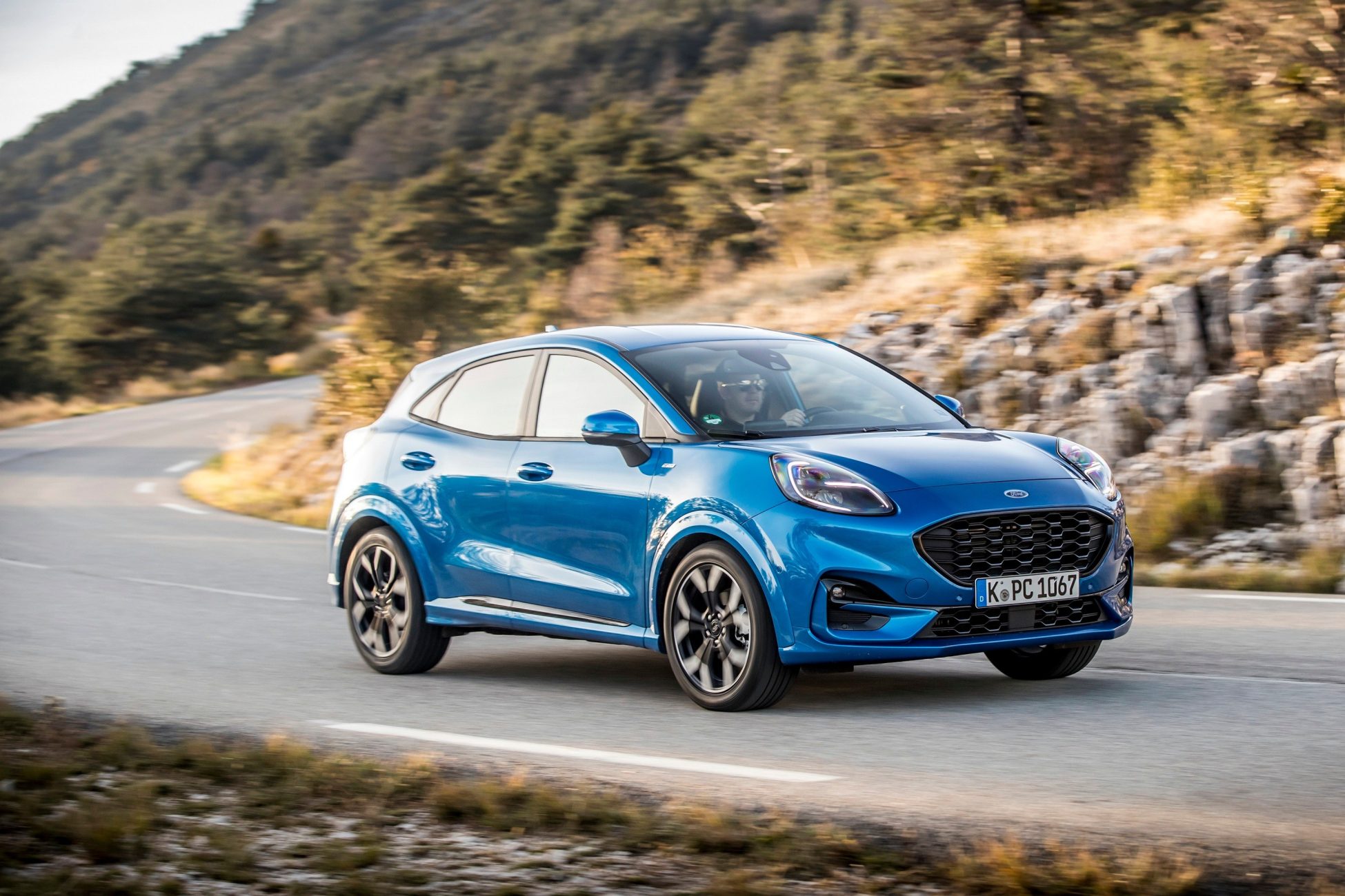 Ford Puma: Άμεσα διαθέσιμο, πλούσια εξοπλισμένο!