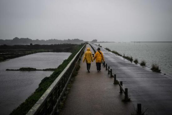 Γαλλία: Ένας νεκρός από την καταιγίδα Λουί