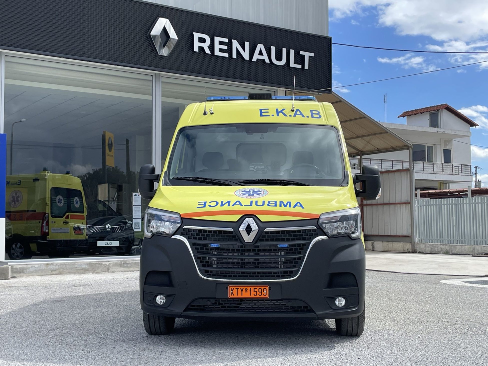 Ασθενοφόρο από τη Renault!