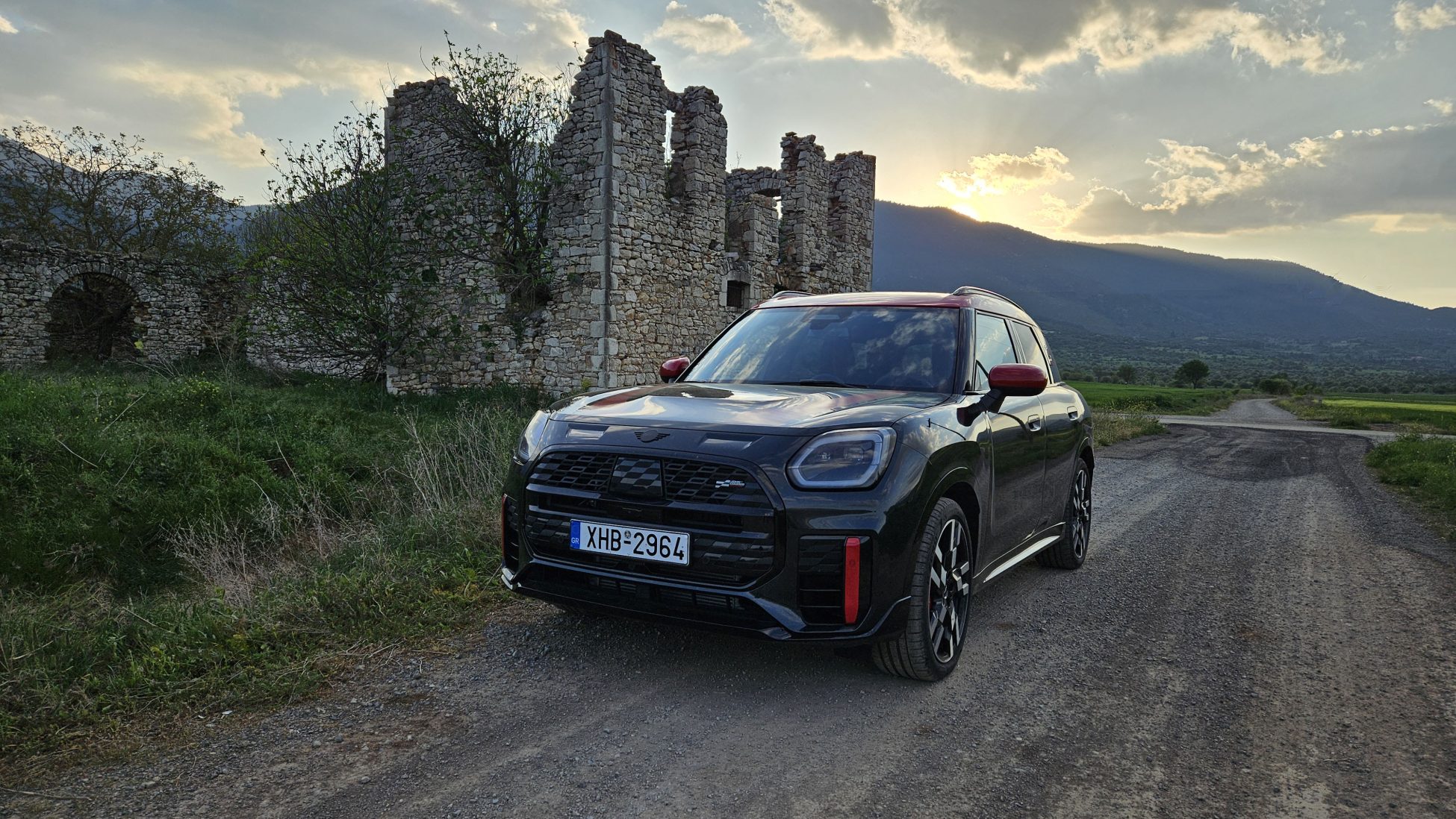 Οδηγούμε το νέο Mini Countryman!