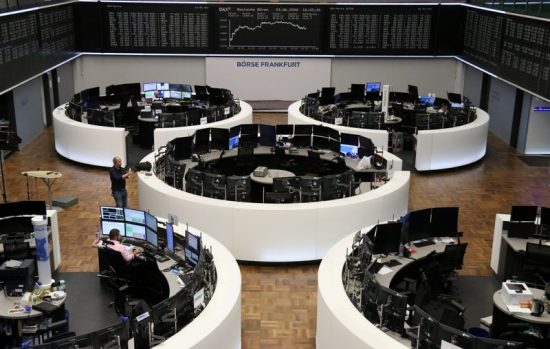 Ευρωαγορές: Σε νέα ρεκόρ ο Stoxx 600, κέρδη 1% για τον κλάδο της αμυντικής βιομηχανίας