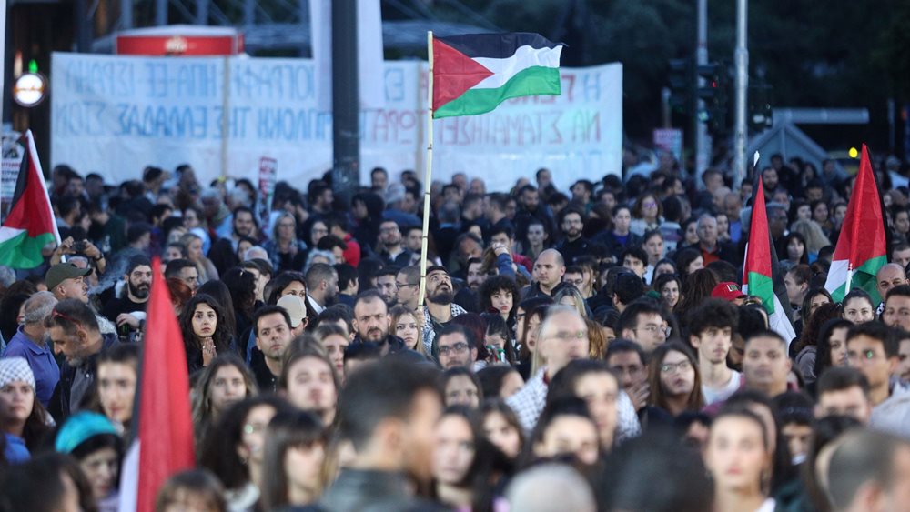 Ολονύχτια διαμαρτυρία στην Αθήνα για την Παλαιστίνη