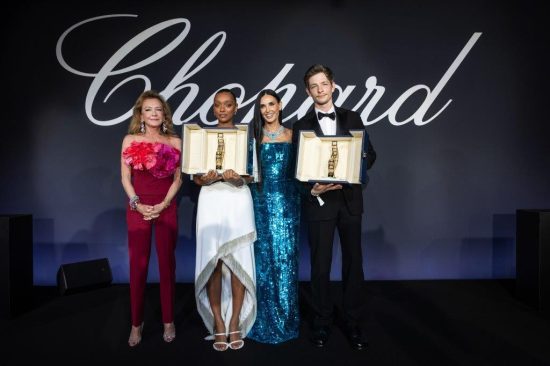 Τρόπαιο Chopard 2024: Η Sophie Wilde και ο Mike Faist παραλαμβάνουν τα βραβεία τους από την Ντέμι Μουρ