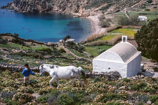 Μουσείο Ακρόπολης: Μια Ελλάδα άλλων εποχών από το φακό του Ρόμπερτ ΜακΚέιμπ