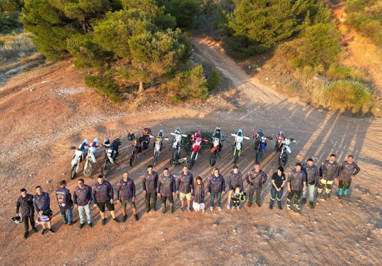 Πεντέλη: Ομάδα πυροπροστασίας με enduro μηχανές – «Μέρα με τη μέρα το οργανώνουμε και καλύτερα»