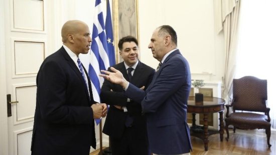 Γεραπετρίτης: Το άριστο επίπεδο των ελληνοαμερικανικών σχέσεων επιβεβαιώθηκε στη συνάντηση με τον Κόρι Μπούκερ