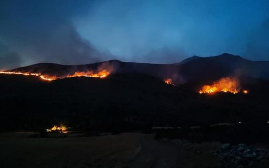 Σέρρες – πυρκαγιά: Αναζωπύρωση και μήνυμα 112 για το Αχλαδοχώρι