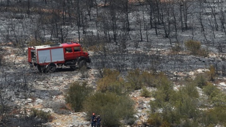 Όχημα της Πυροσβεστικής σε περιοχή πυρκαγιάς