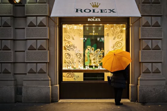 Κίνηση έκπληξη από την Rolex: Πουλά «πιστοποιημένα μεταχειρισμένα» ρολόγια – Πόσο κοστίζουν