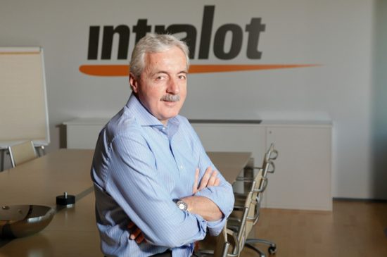 Intralot: Μετοχές αξίας 6,36 εκατ. ευρώ μεταβίβασε ο Κ. Αντωνόπουλος στον γιο του Φίλιππο-Γεώργιο