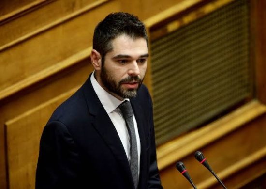 Σαρακιώτης: Αποχωρεί από τον ΣΥΡΙΖΑ